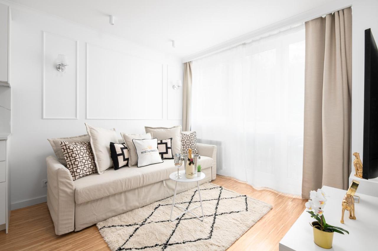 Apartament Glam & Modern By Cooee *